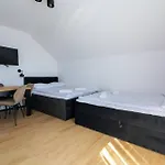 Konukevi Kwidzinski 3*