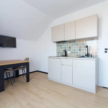 Kwidzinski בית הארחה 3*