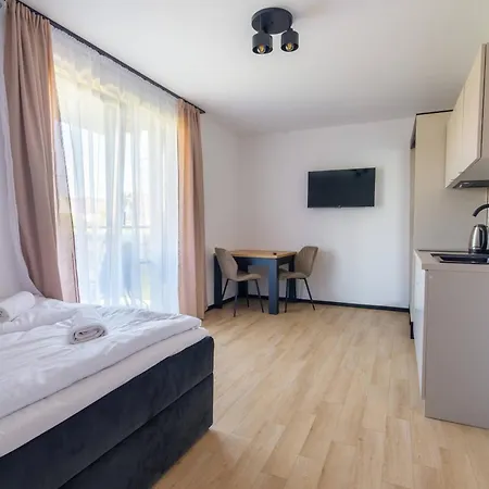 Kwidzinski 3*