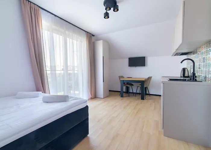 Kwidzinski بيت ضيافة 3*