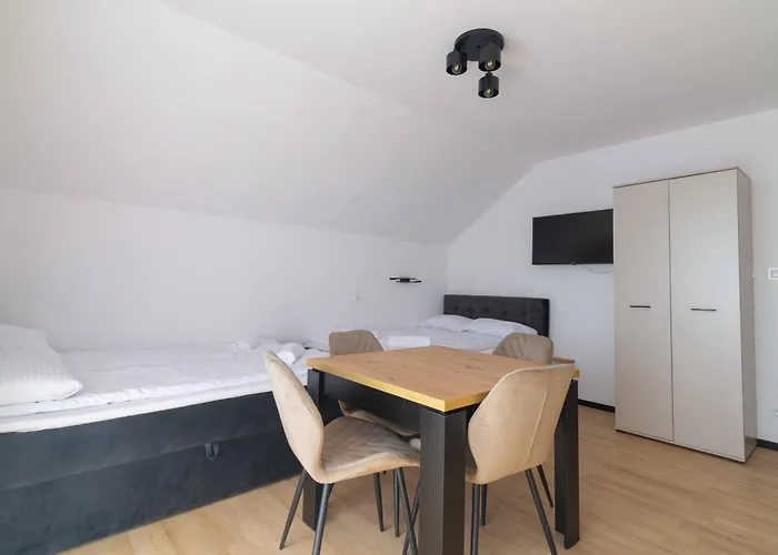 Kwidzinski بيت ضيافة